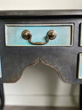 Load image into Gallery viewer, Vintage console, lamp table, bronze