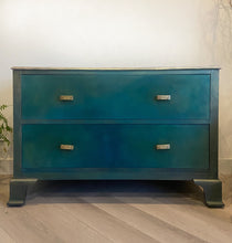 Load image into Gallery viewer, Vintage chest of drawers hand painted
