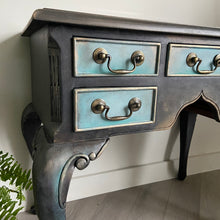 Load image into Gallery viewer, Vintage console, lamp table, bronze
