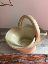 Load image into Gallery viewer, Vintage earthenware, Hillstonia basket, mid-century rustic pottery
