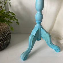 Load image into Gallery viewer, Ornate vintage small side table, blue