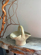 Load image into Gallery viewer, Vintage earthenware, Hillstonia basket, mid-century rustic pottery