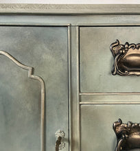 Load image into Gallery viewer, Vintage sideboard hand painted