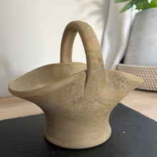 Load image into Gallery viewer, Vintage earthenware, Hillstonia basket, mid-century rustic pottery
