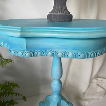 Load image into Gallery viewer, Ornate vintage small side table, blue
