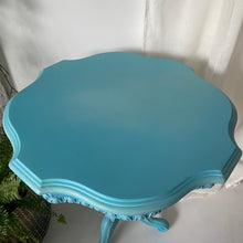 Load image into Gallery viewer, Ornate vintage small side table, blue
