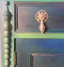 Load image into Gallery viewer, Vintage sideboard blue and green blends
