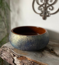 Load image into Gallery viewer, Wooden bowl, hand painted
