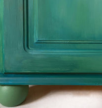 Load image into Gallery viewer, Pine cupboard with shelves, green turquoise
